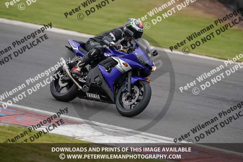 donington no limits trackday;donington park photographs;donington trackday photographs;no limits trackdays;peter wileman photography;trackday digital images;trackday photos